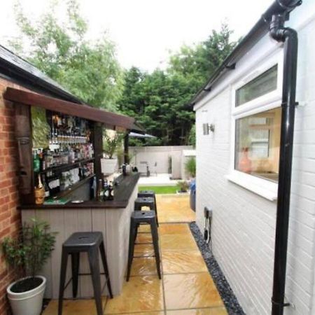 The Villas, Newly Refurbished Modern Home - Free Parking, Prime, Netflix Buckingham Luaran gambar